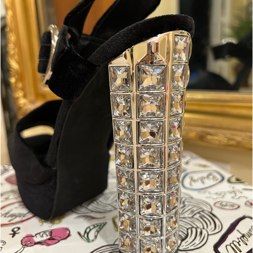 Jeffrey Campbell 5 1/2” heels - Picture 2 of 5
